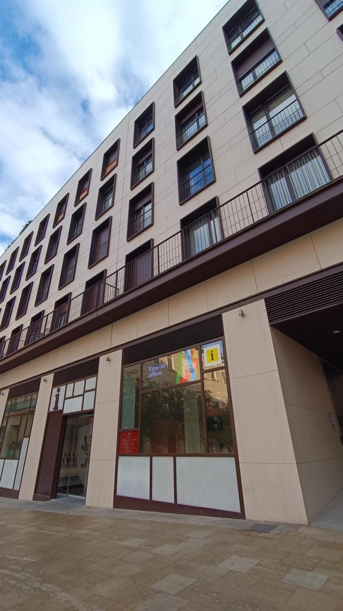 Lc Plaza Del Pilar Apartment Zaragoza Ngoại thất bức ảnh